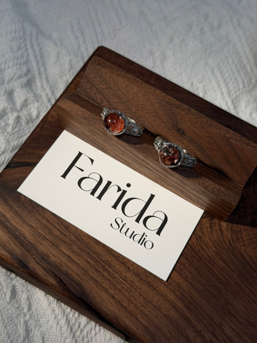 復古托幽靈戒指