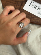 鏤空方切白水晶戒指