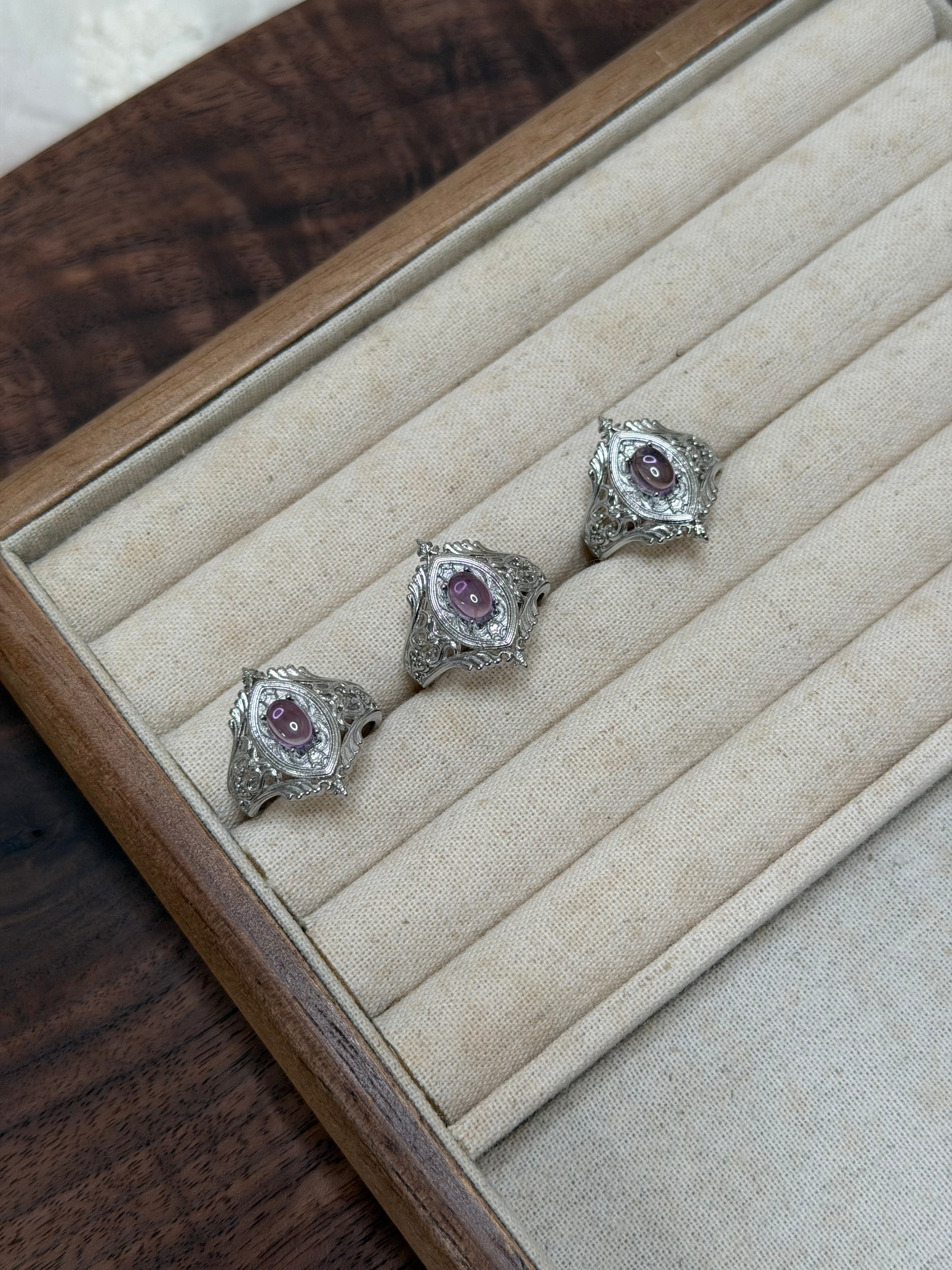 鏤空雕花紫水晶戒指