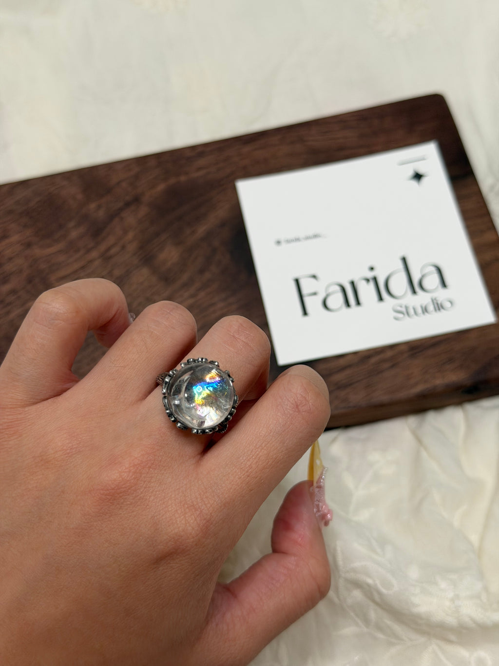 利姆利亞白阿塞水晶球戒指