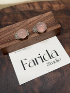 蕾絲托粉水晶球戒指