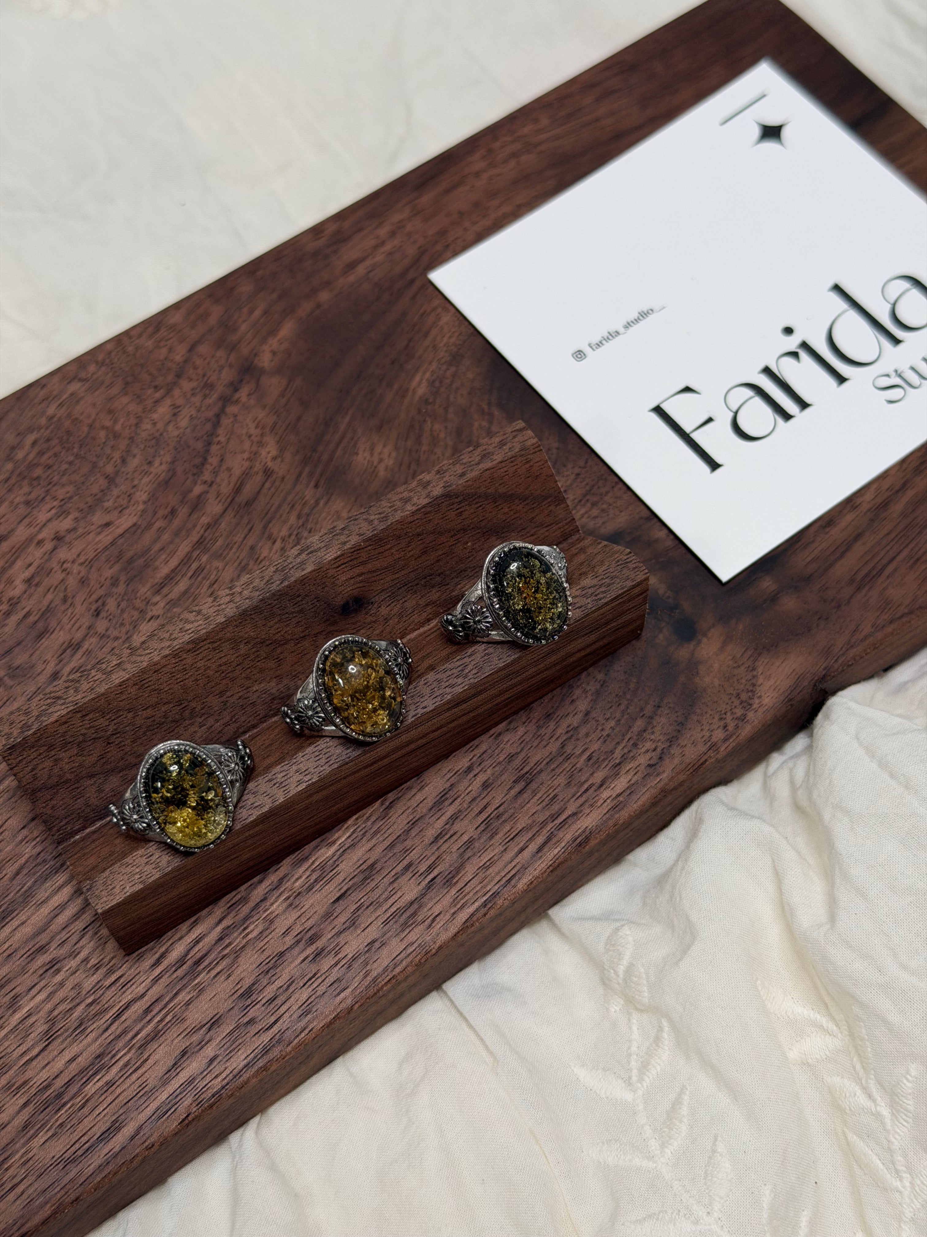 尼泊爾風格綠珀戒指