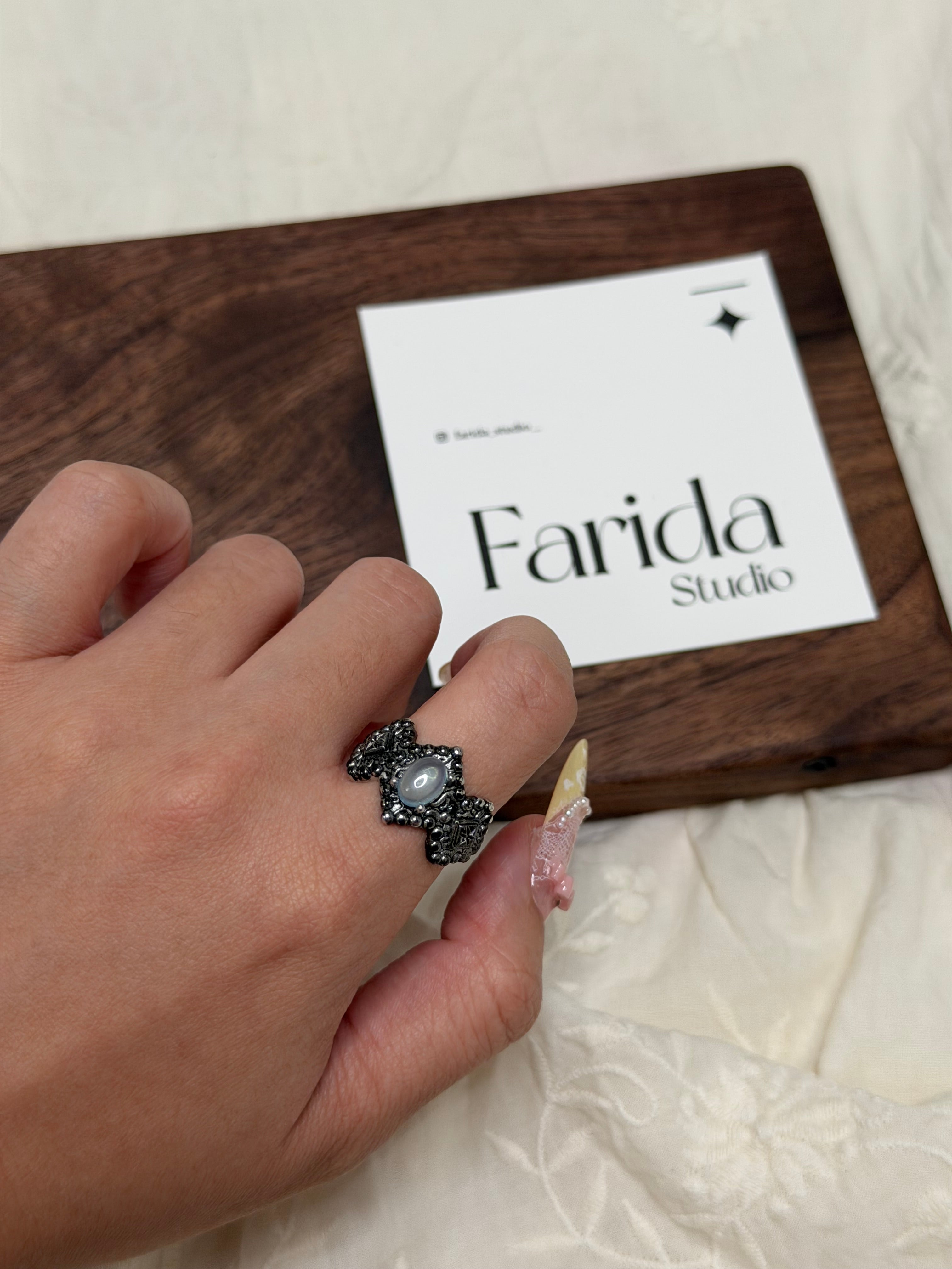 做舊宮廷風海藍寶戒指