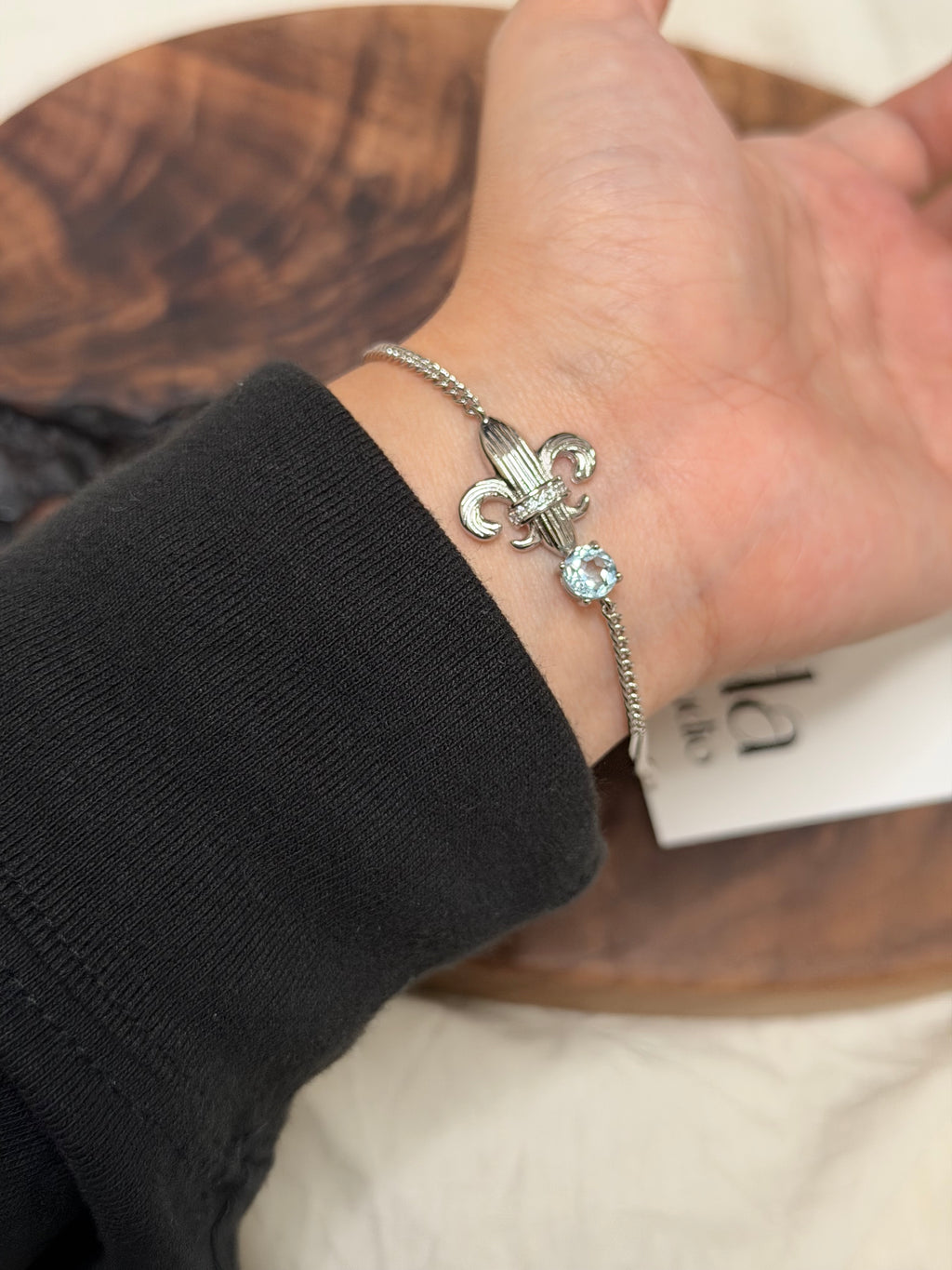 鳶尾花藍托帕手鏈