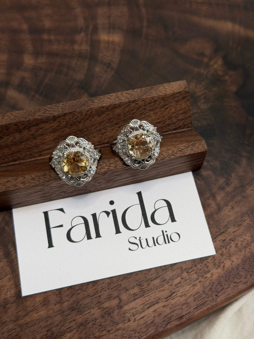 貝殼款黃水晶戒指