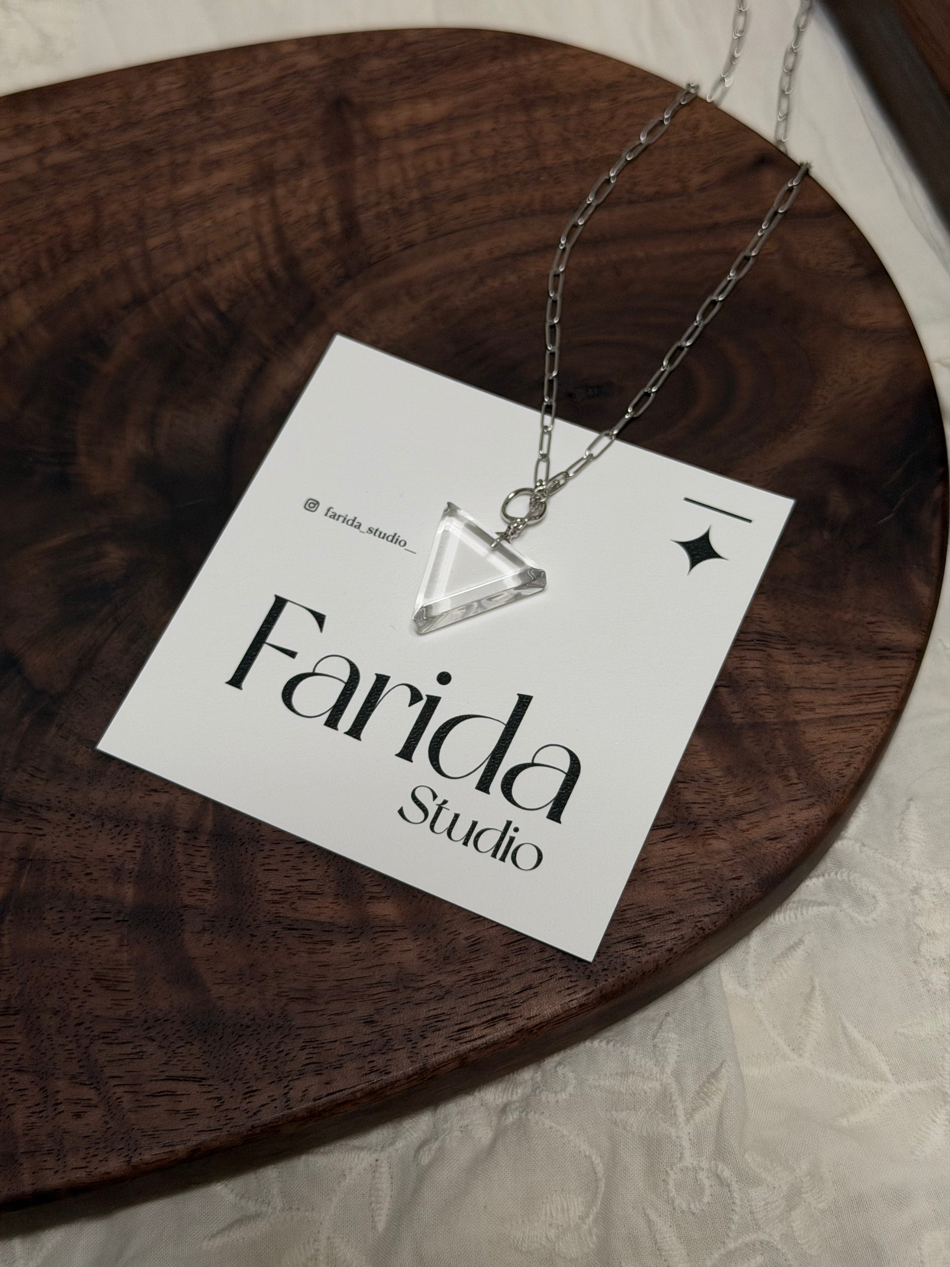 三角無事牌頸鏈