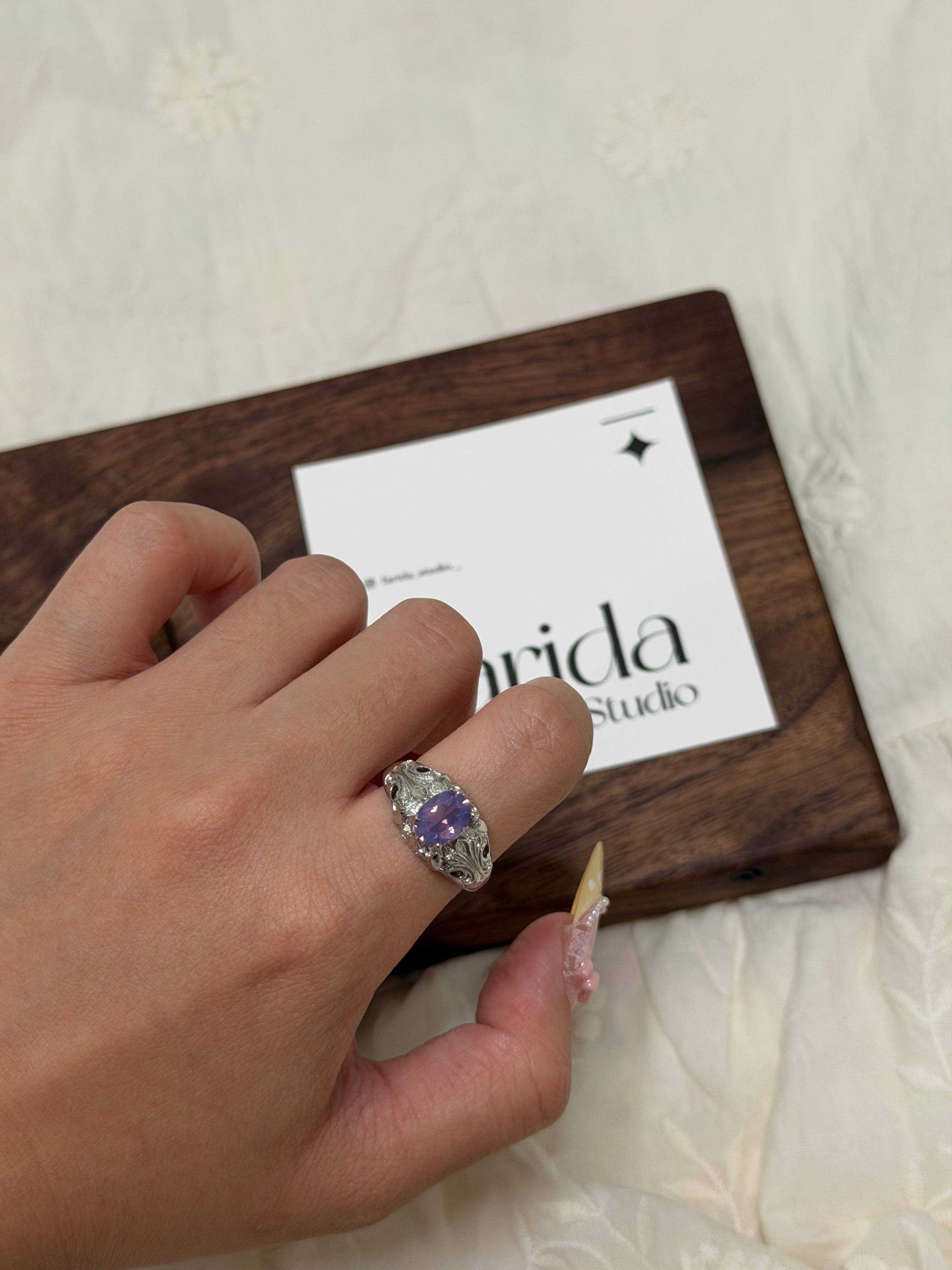 羅馬風格紫玉晶戒指