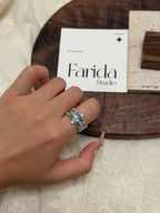 疊戴藍托帕戒指