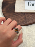 雕刻戒壁黃虎眼石戒指