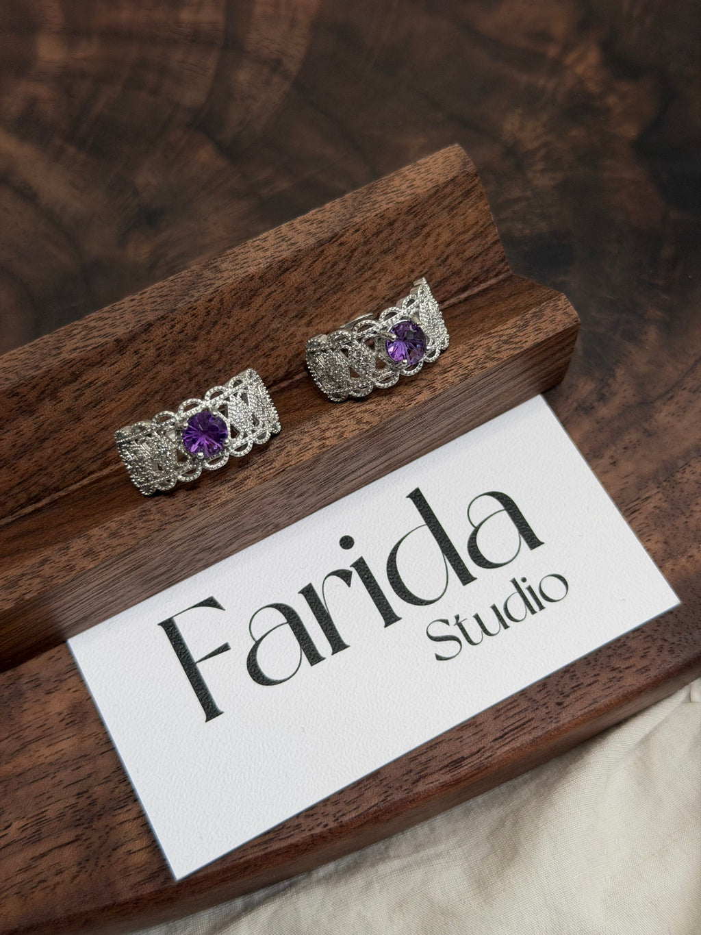 蕾絲紫水晶寬戒指