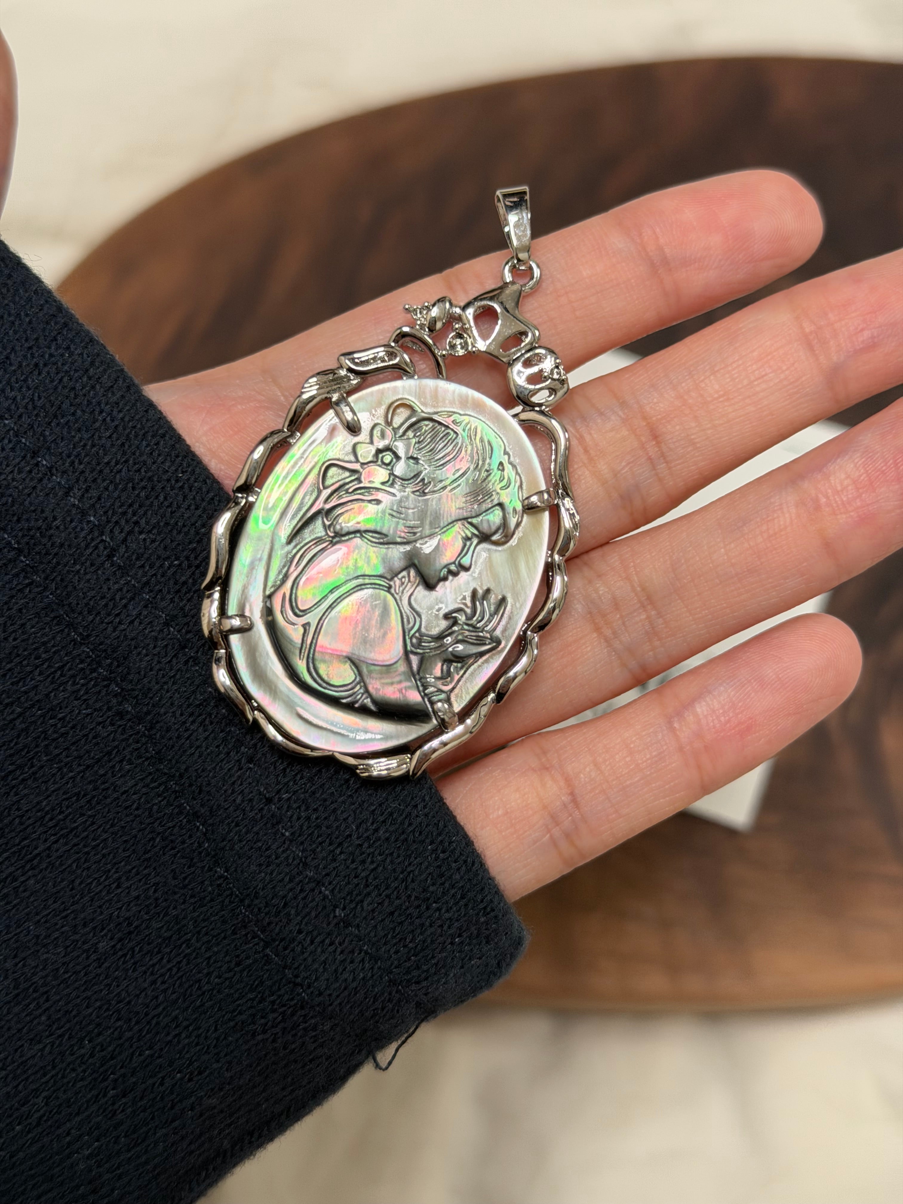 黑貝雕刻大吊墜