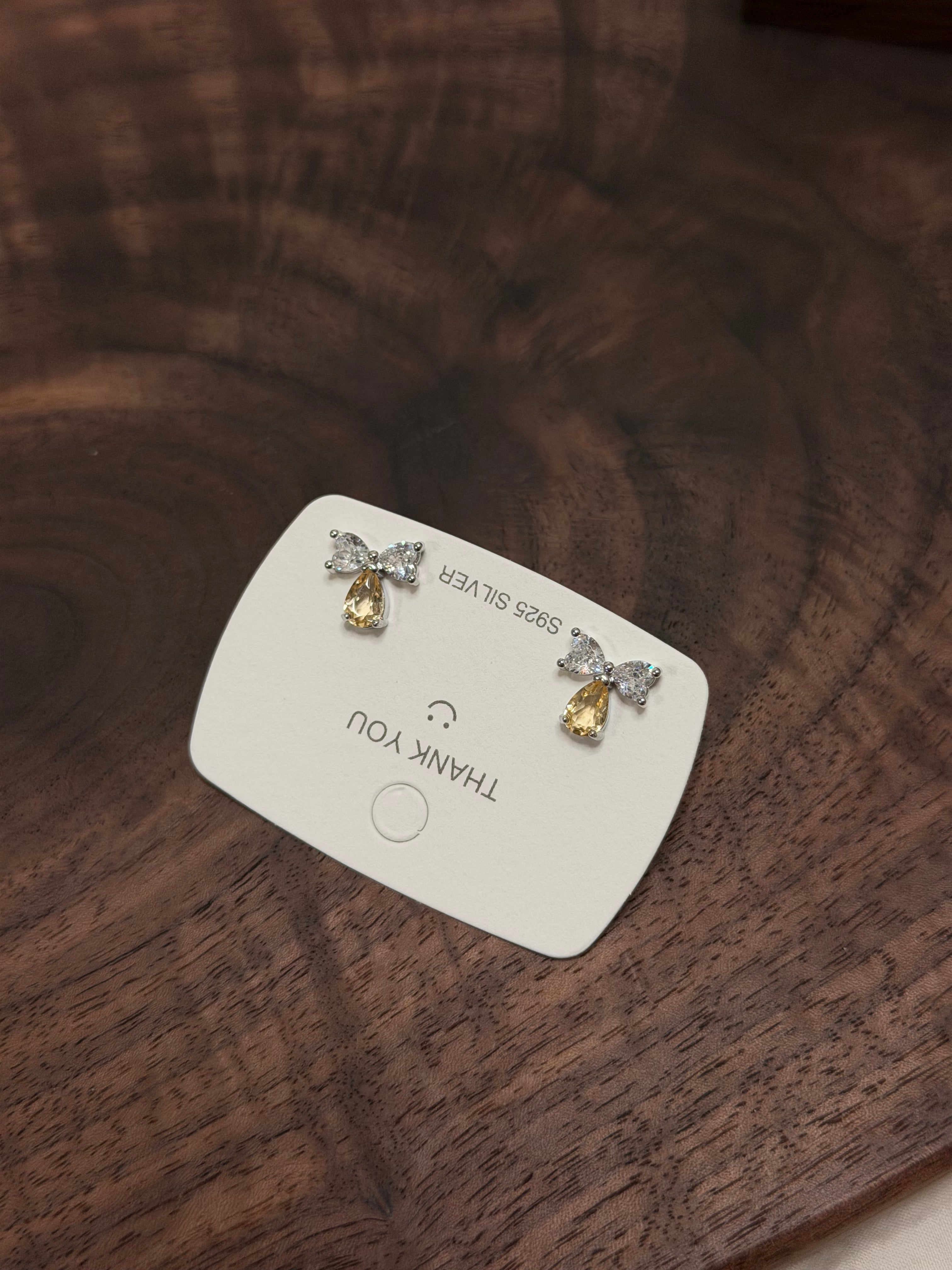 蝴蝶結水晶耳環