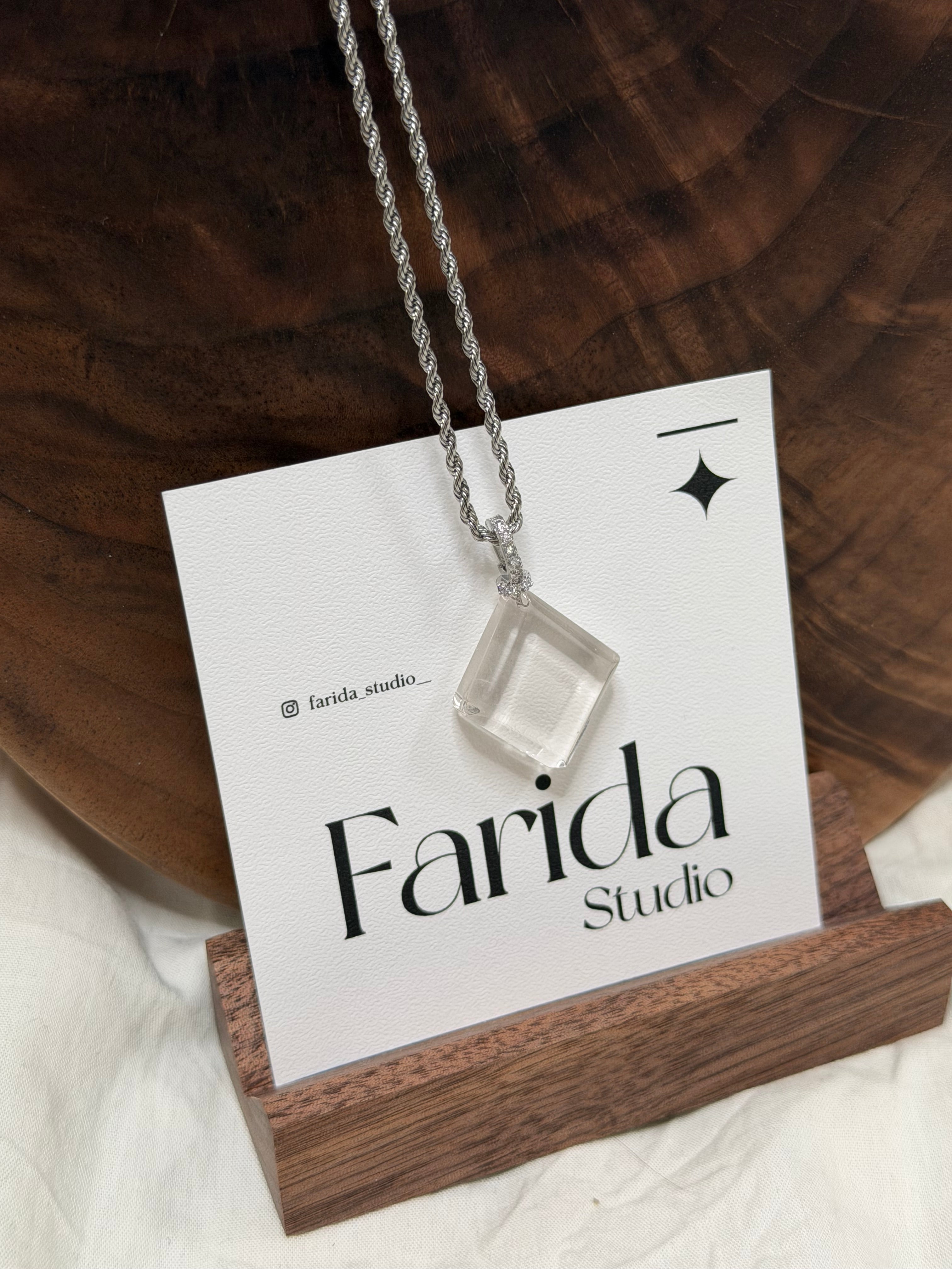 白水晶開口口吊墜