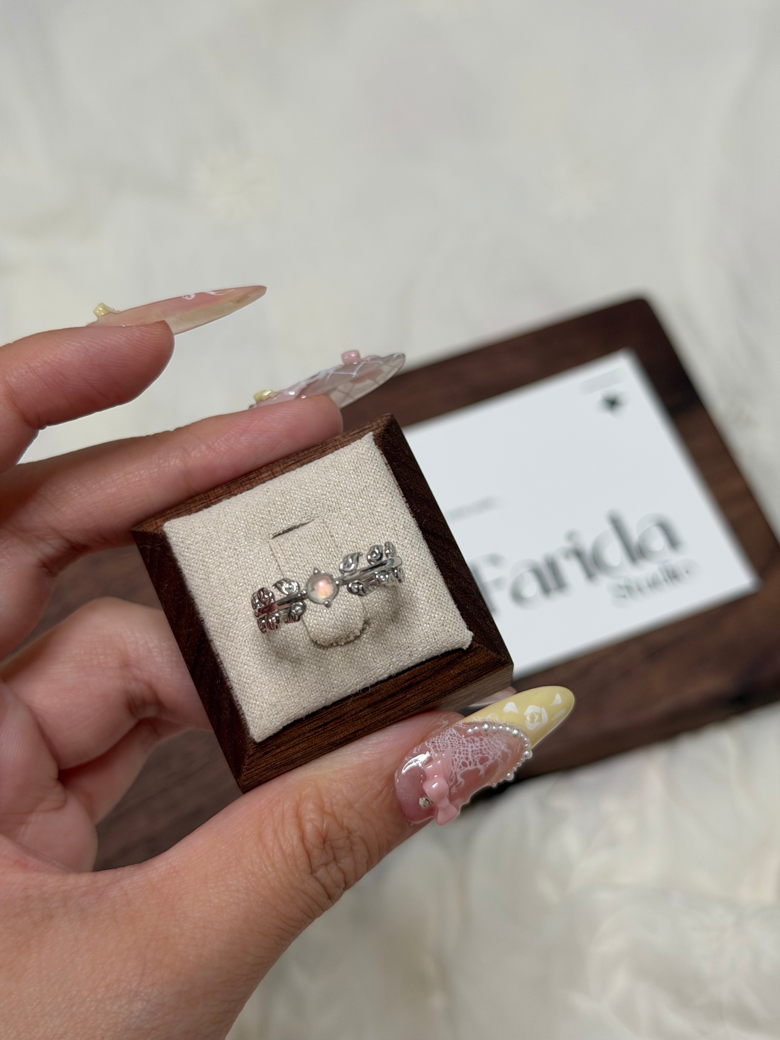 S925馬島月光石戒指