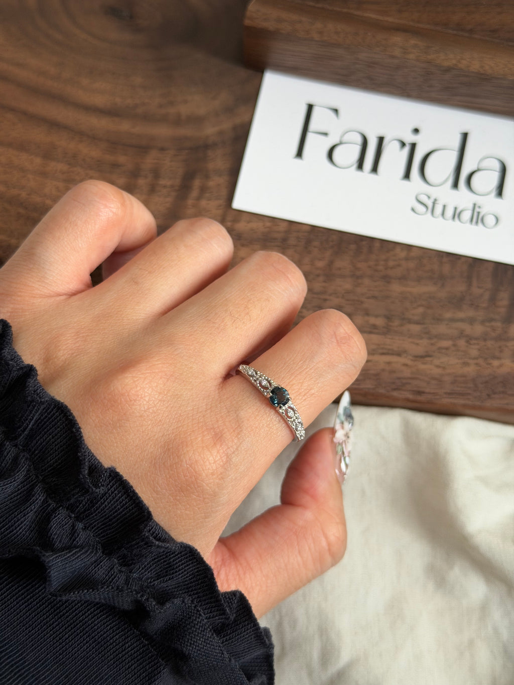 S925倫敦藍托帕戒指