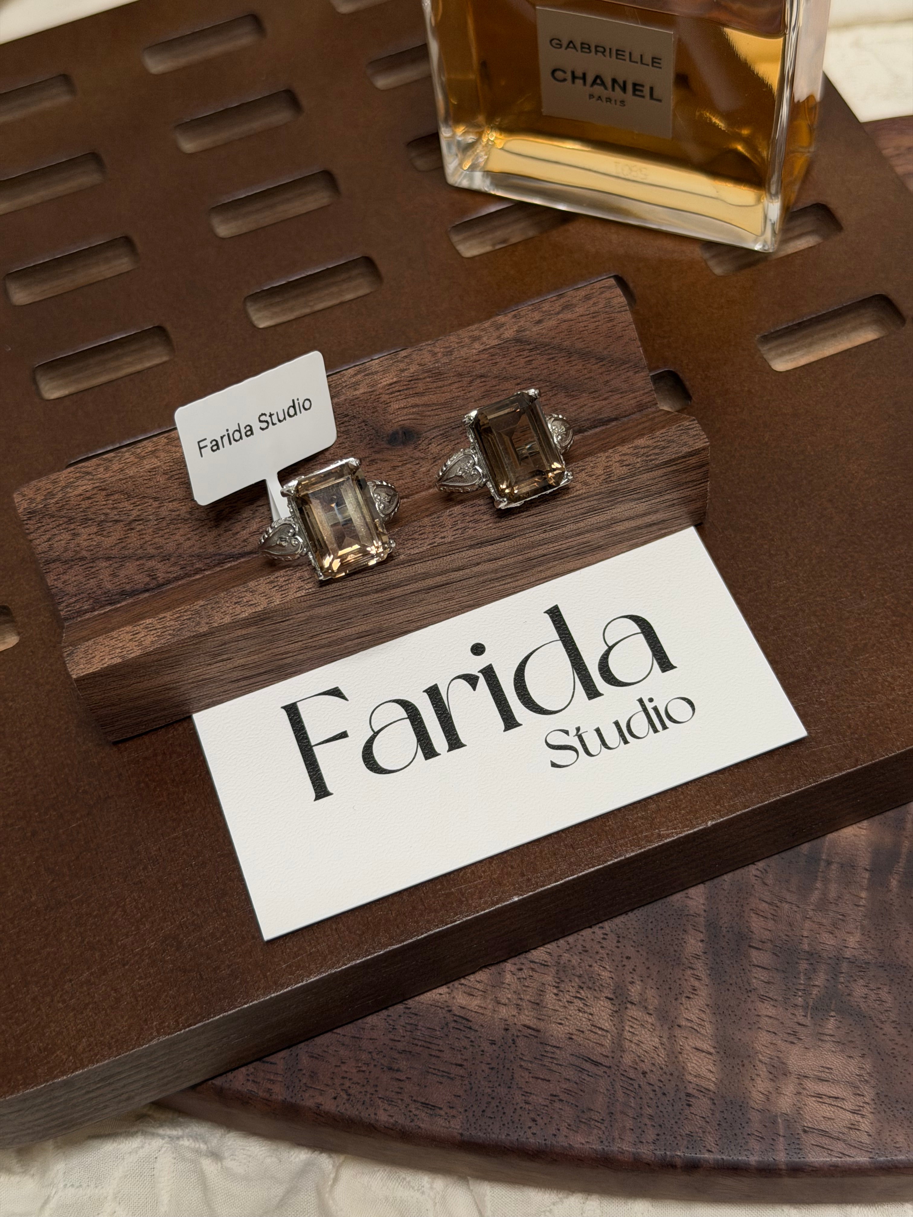 茶水晶爪鑲戒指