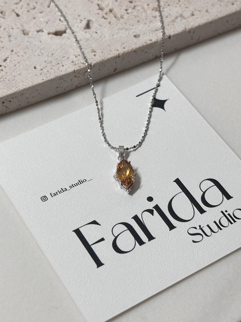 S925黃水晶馬眼吊墜