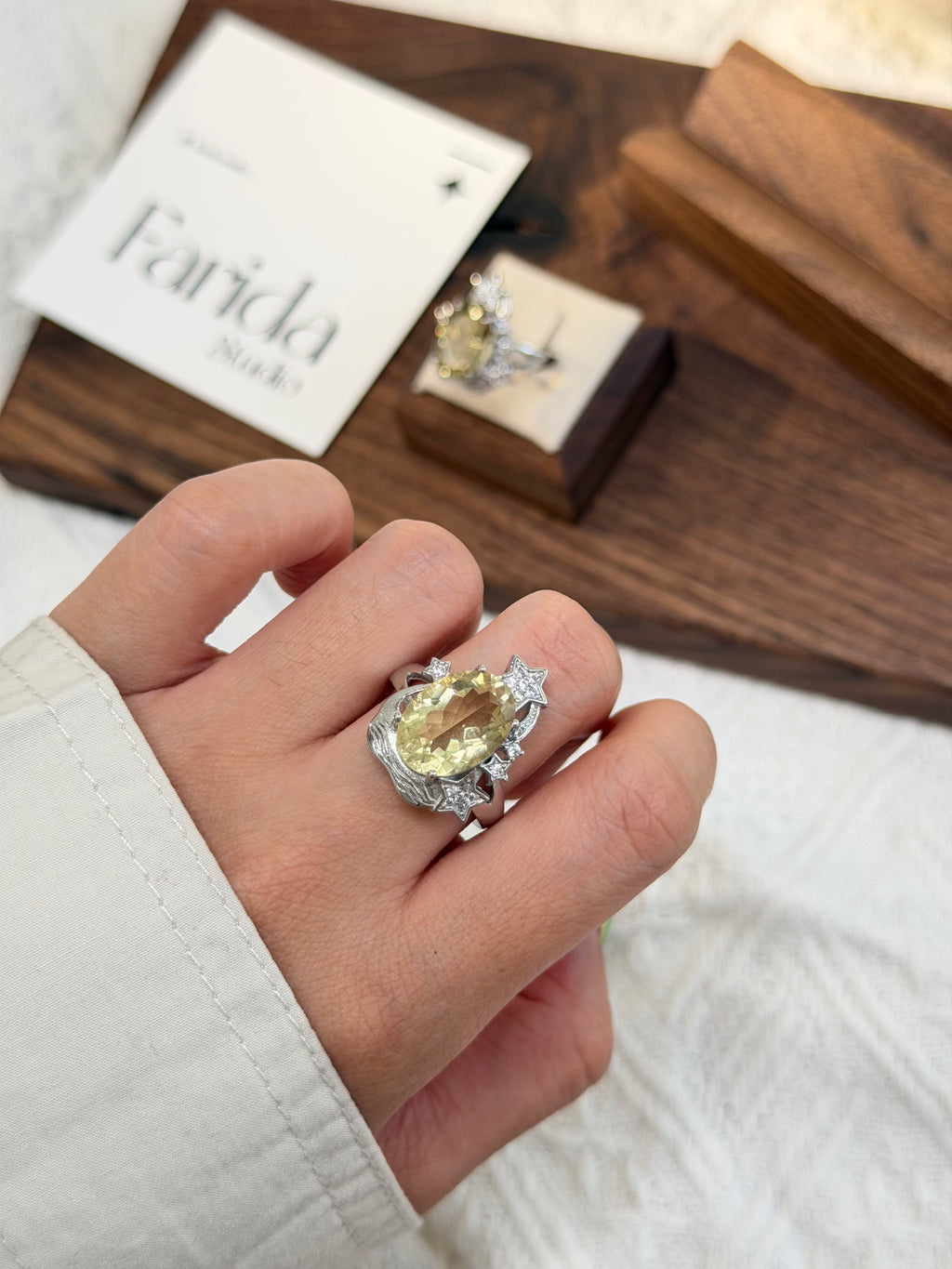 設計款黃水晶鈦鋼戒指