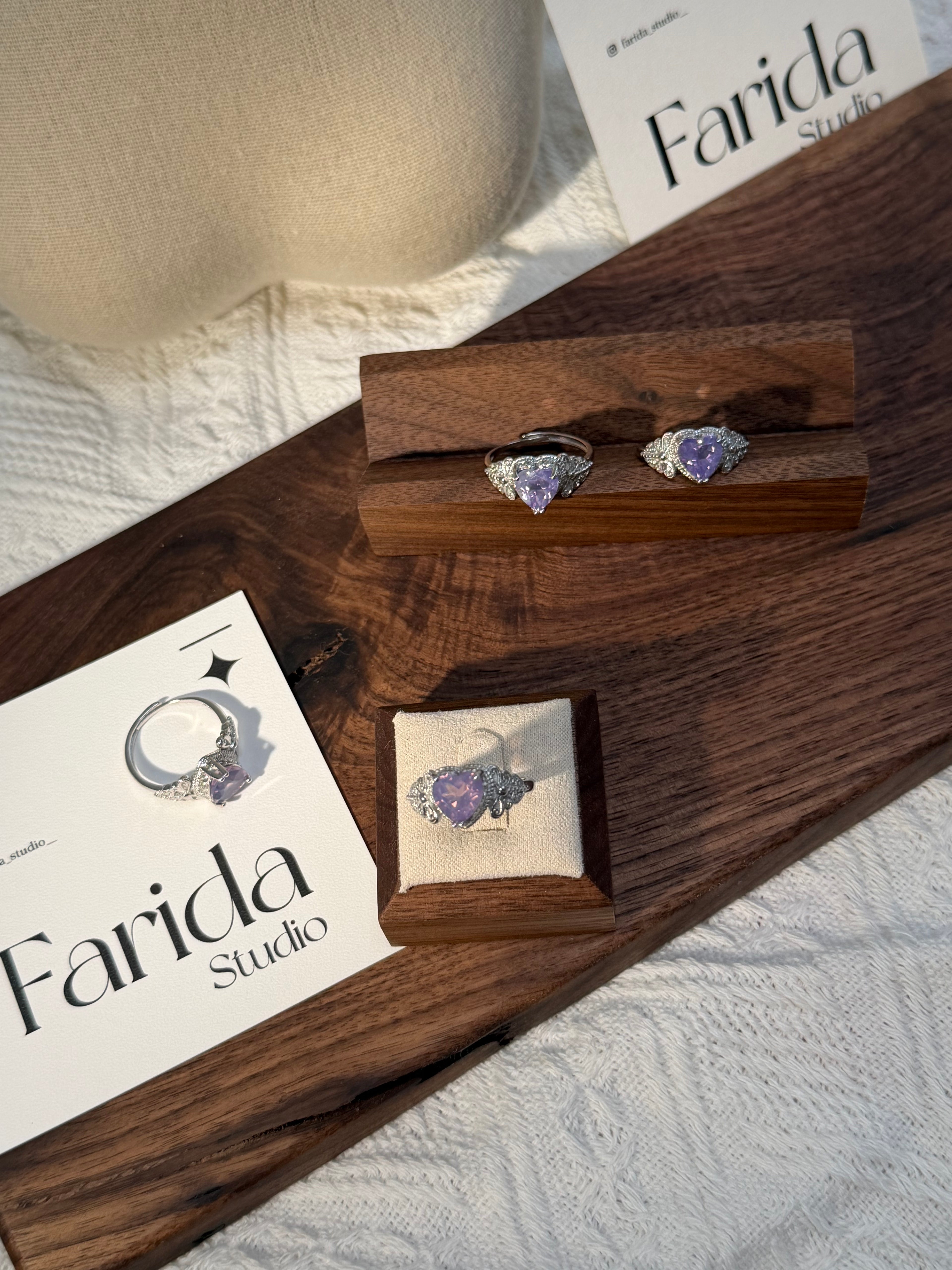 愛心紫玉晶鈦鋼戒指