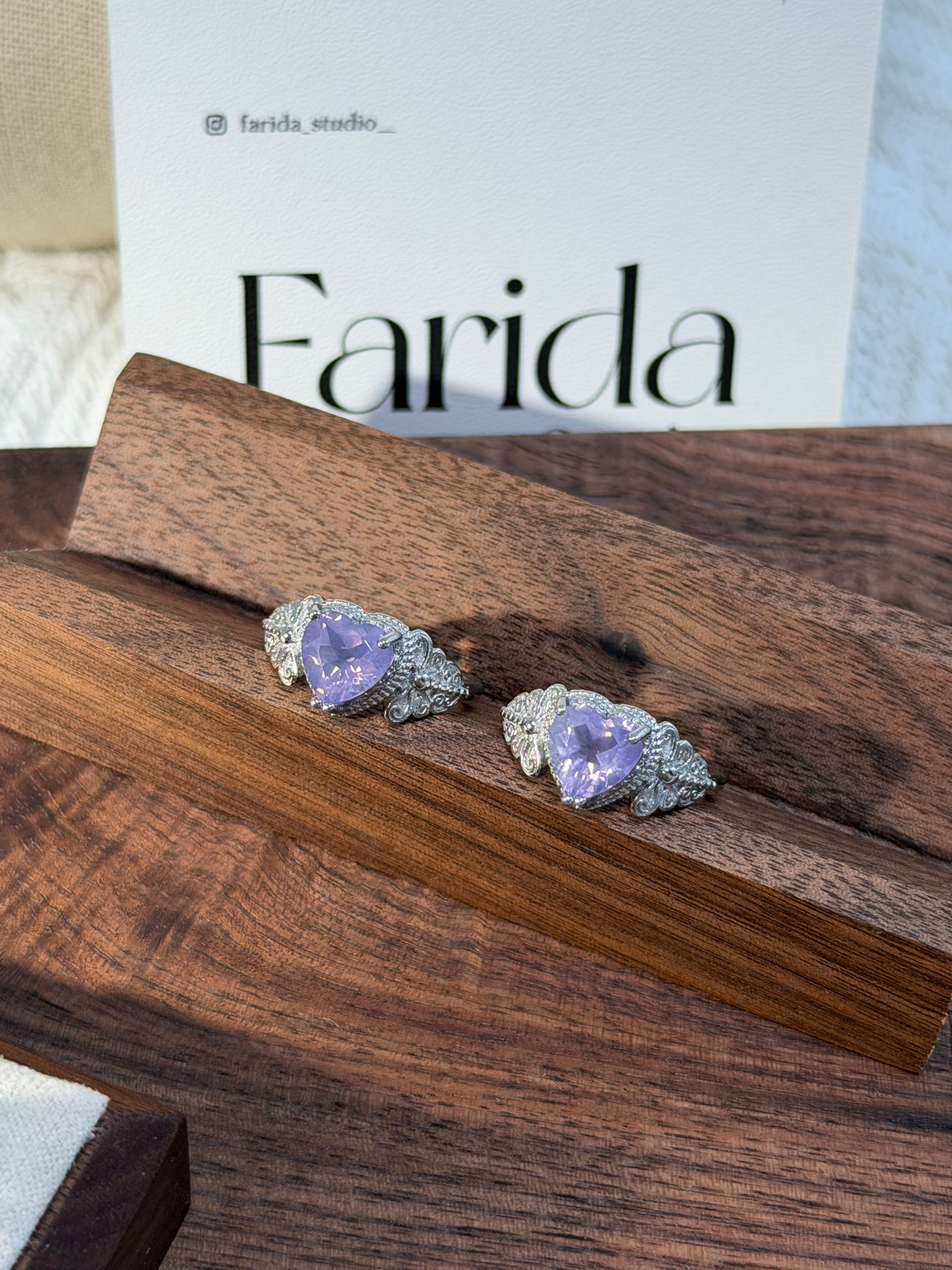 愛心紫玉晶鈦鋼戒指