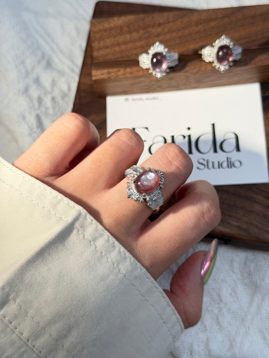 紫鋰雲母鈦鋼戒指