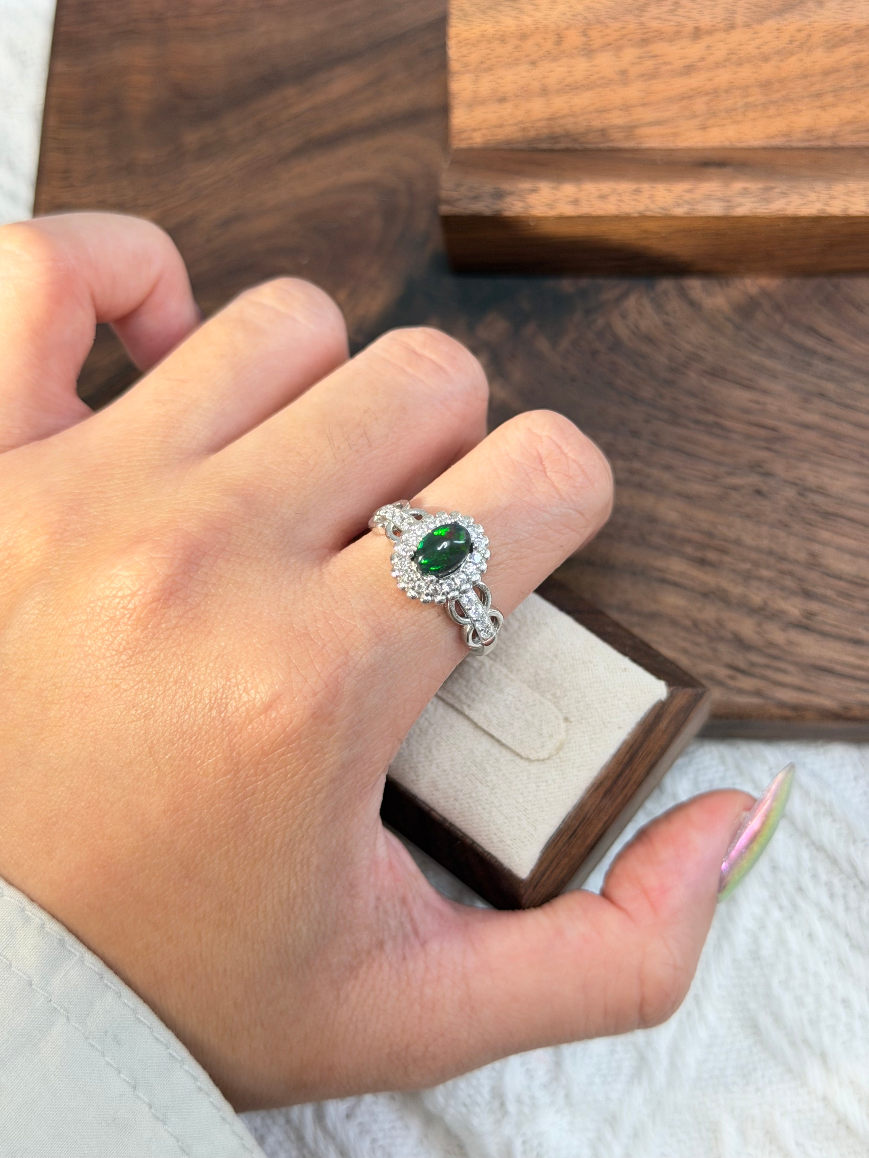 彩光黑澳寶鈦鋼戒指