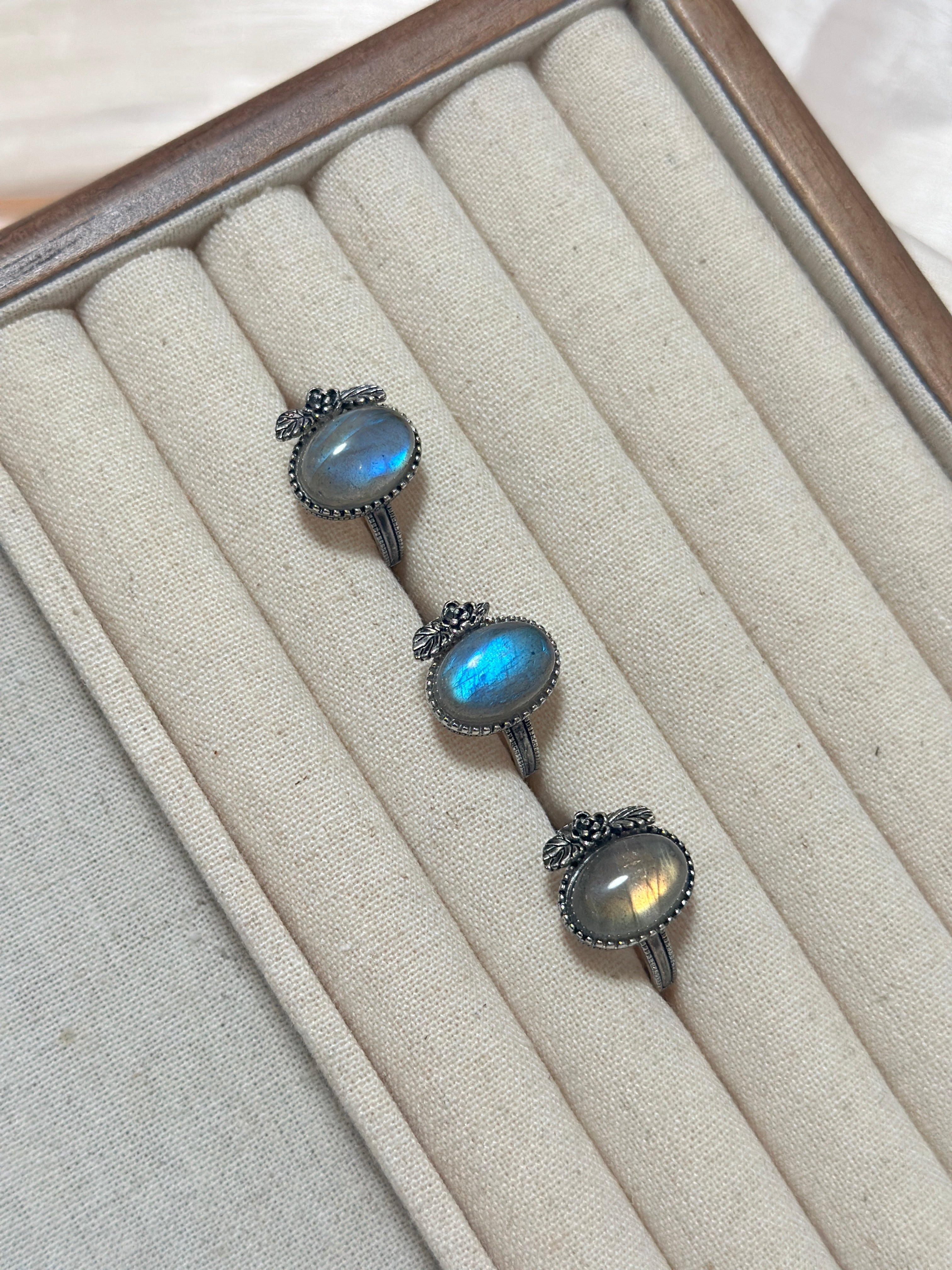 公主日記——灰月光鈦鋼戒指