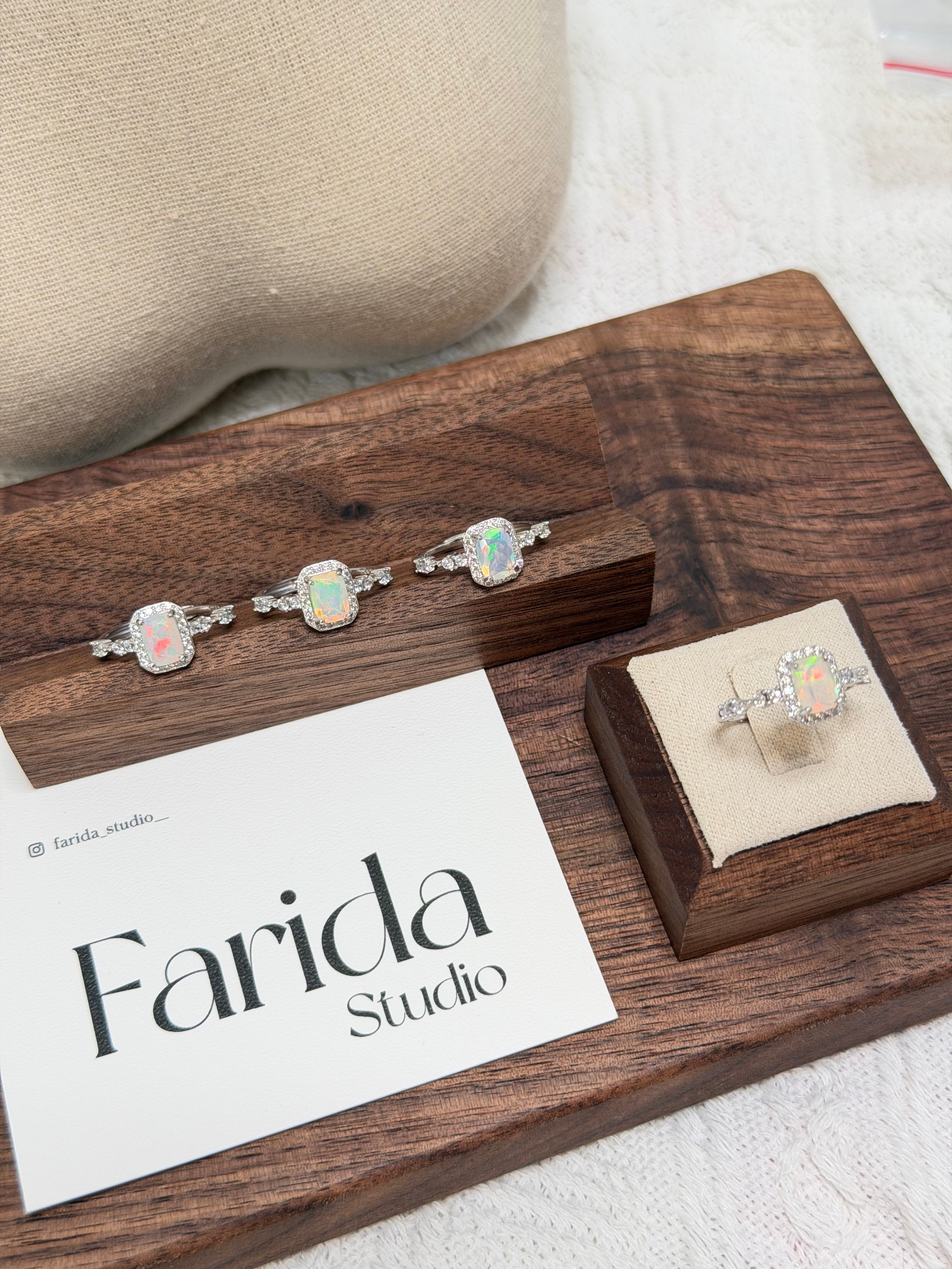 S925滿彩鑽切澳寶戒指