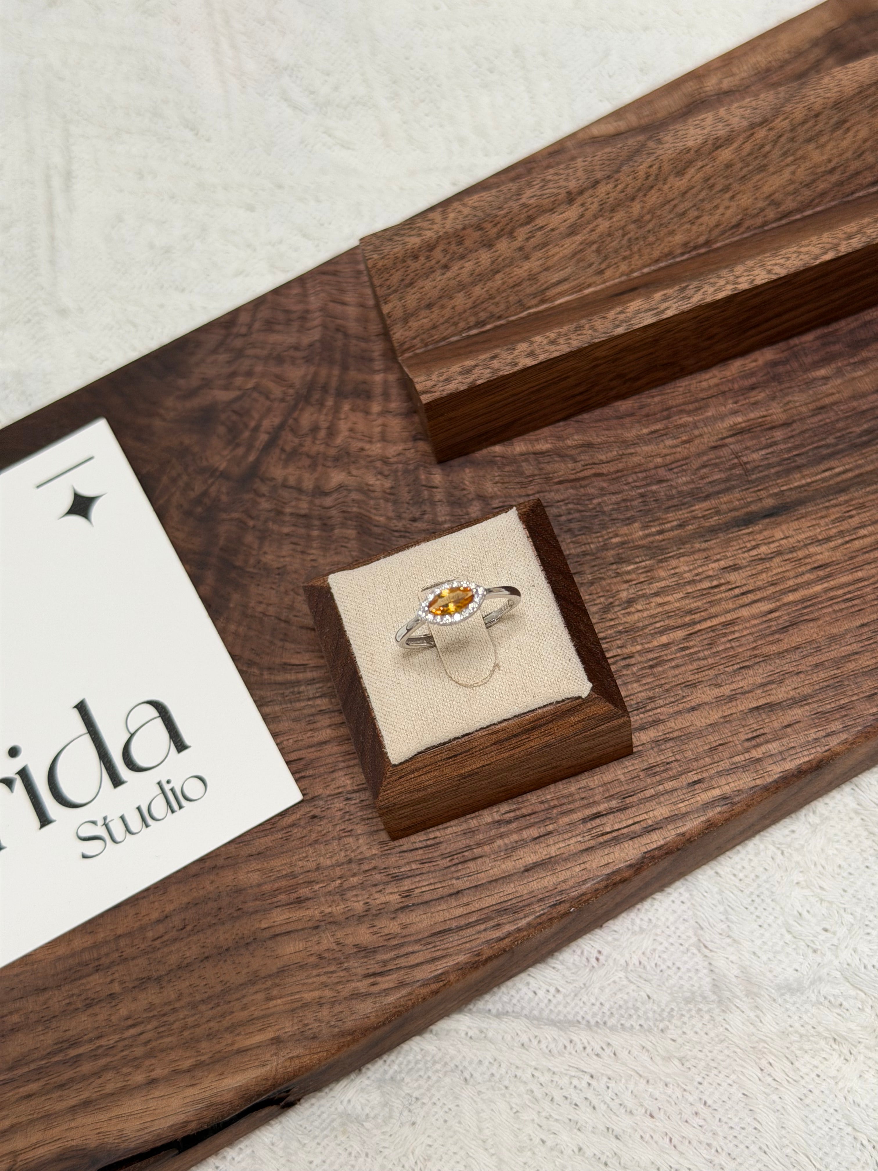 S925馬眼橫版黃水晶戒指