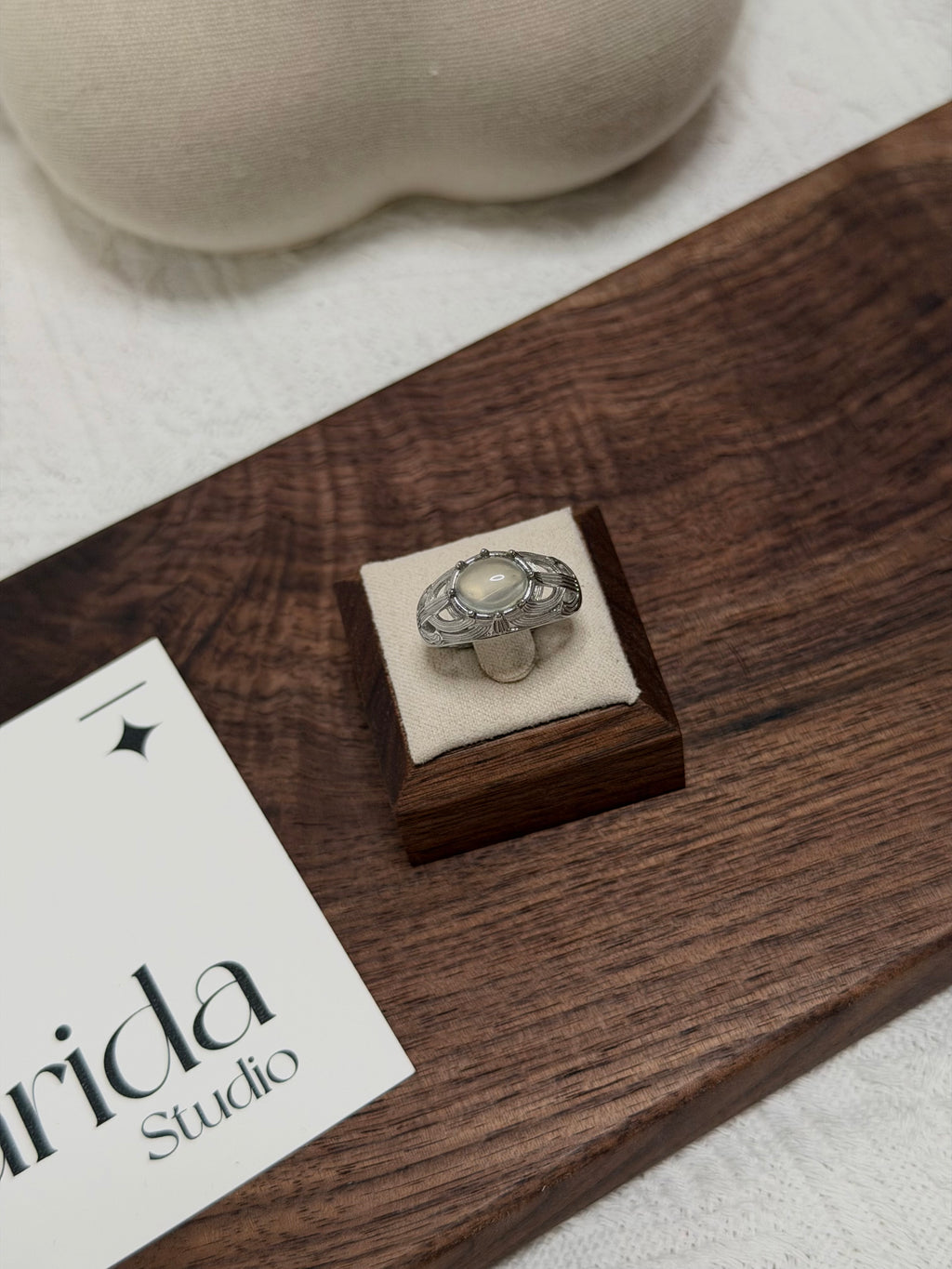 綠葡萄石鈦鋼戒指