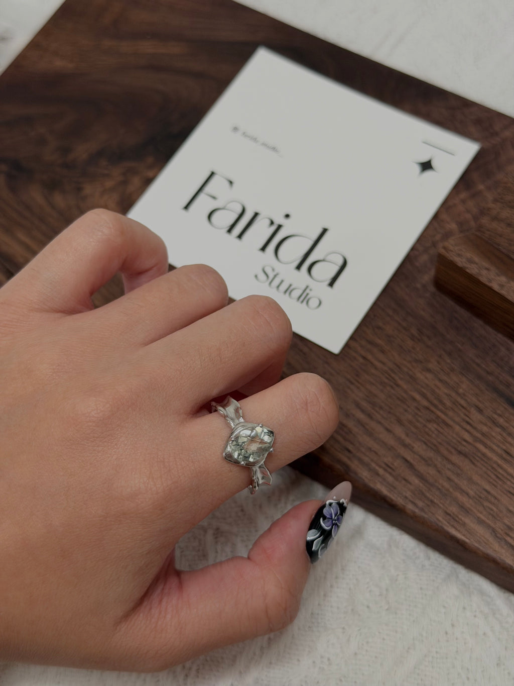 巴洛克風綠水晶戒指