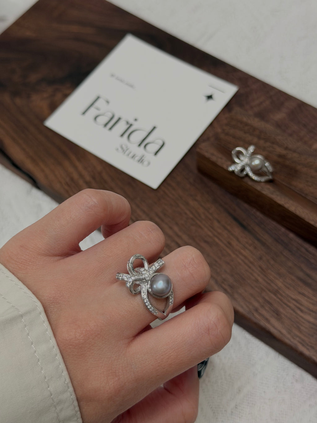 蝴蝶結珍珠戒指