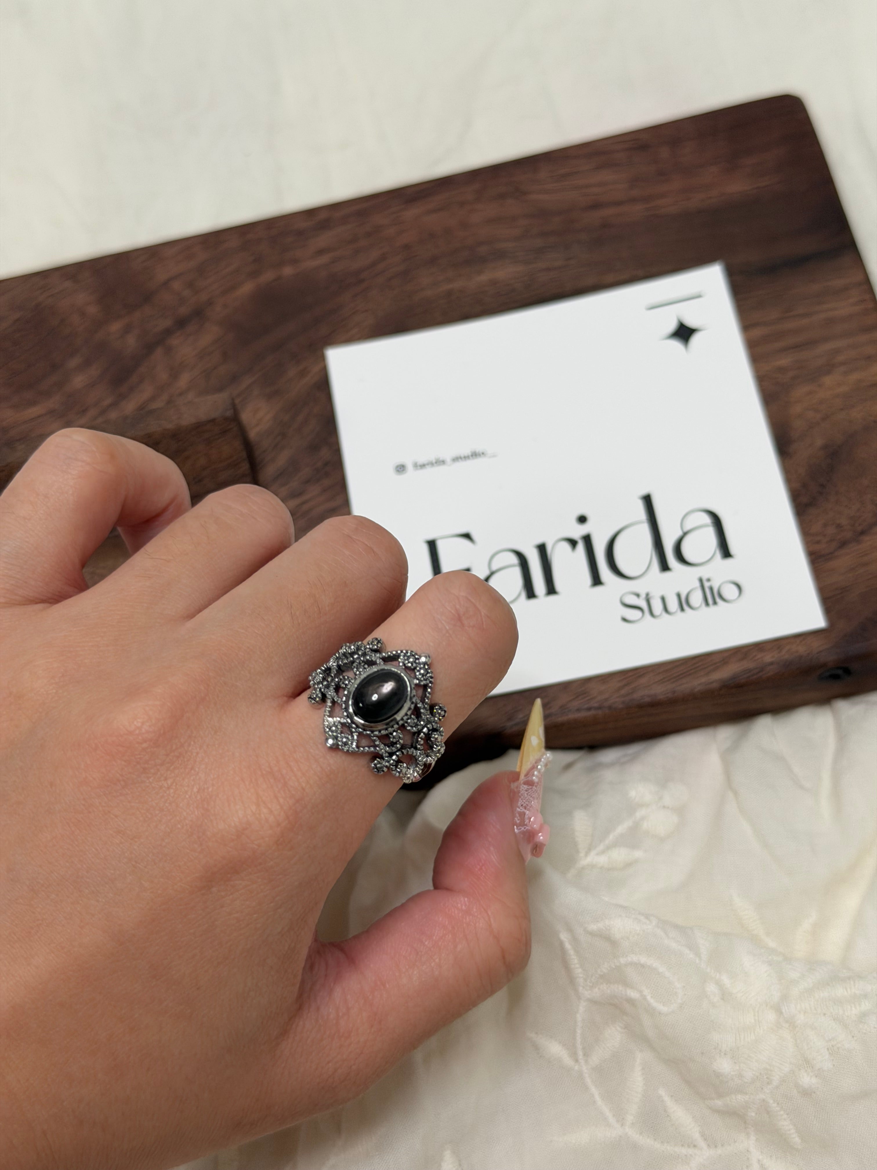 復古宮廷風金運石戒指